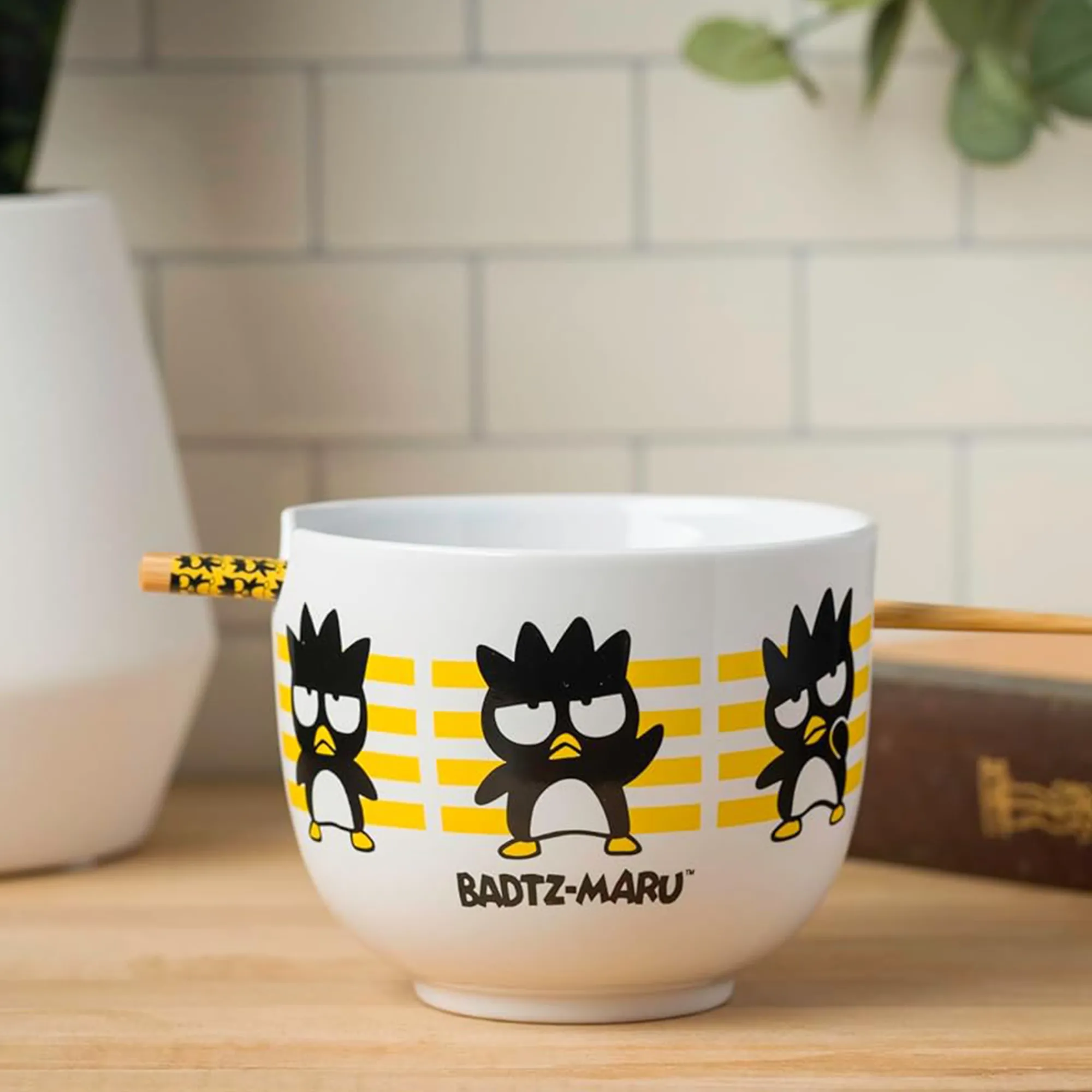 Silver Buffalo Badtz-maru Ceramic Ramen Bowl and Chopstick Set (Stripes)