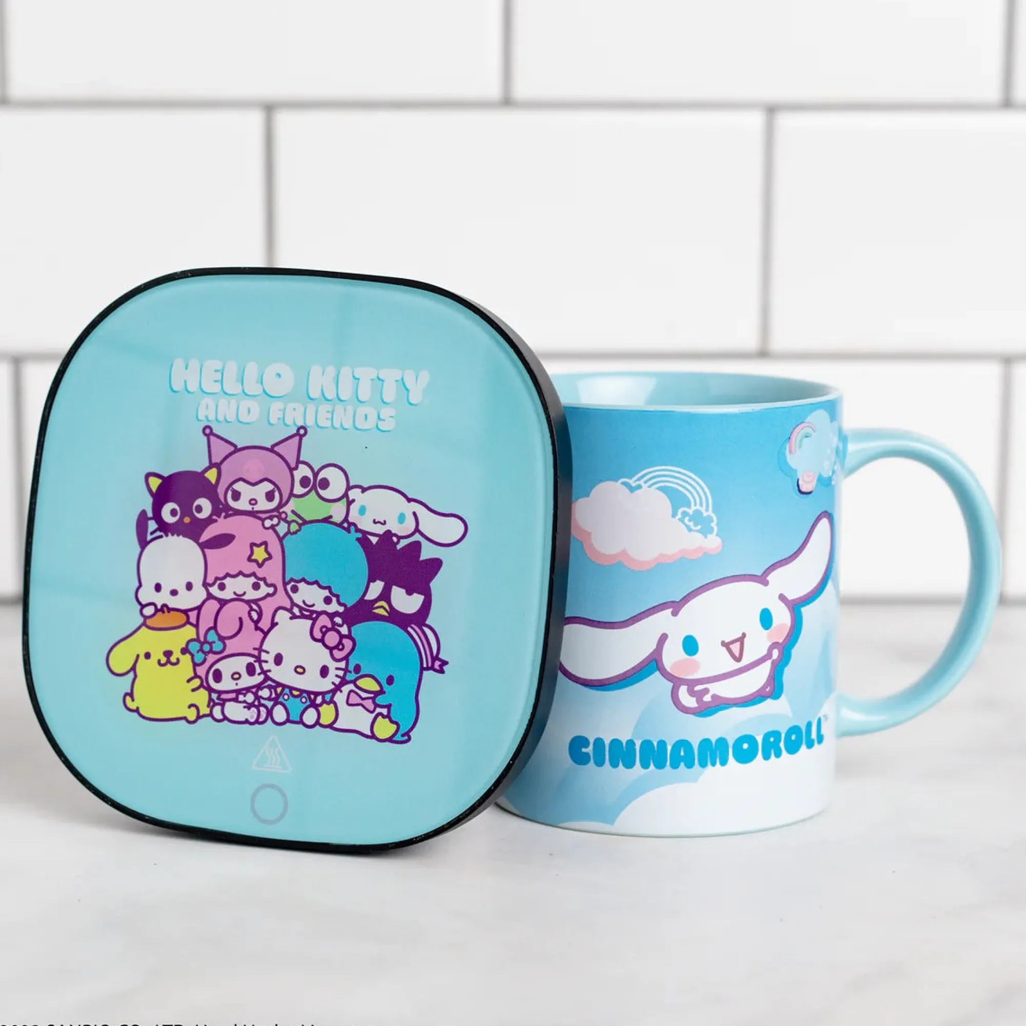 Uncanny Brands LLC Cinnamoroll Coffee Mug Warmer Set