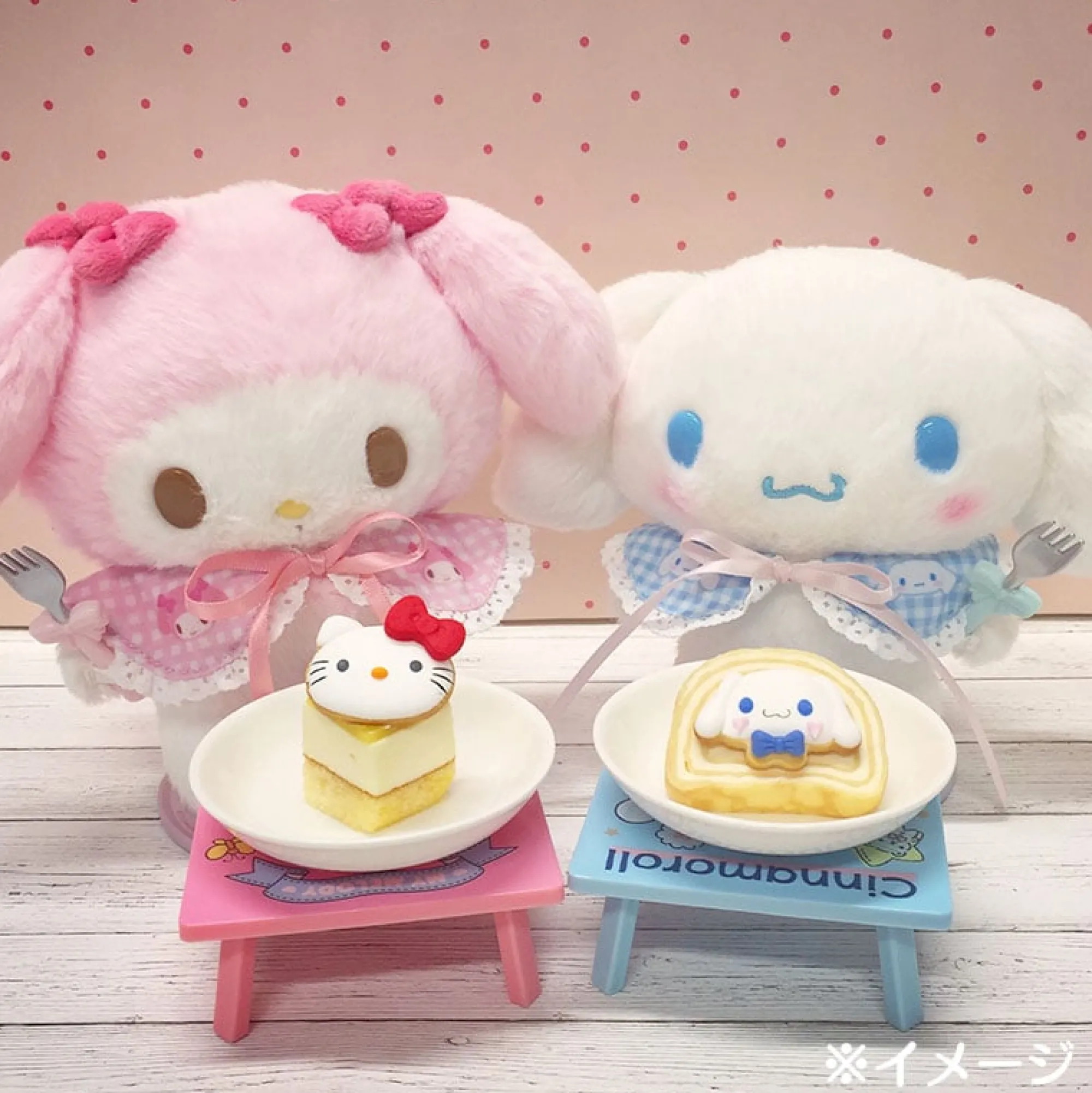 Japan Original Cinnamoroll Standing Display Plush (Medium)