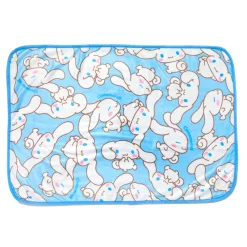 NAKAJIMA CORPORATION Cinnamoroll Throw Blanket (All-Over Series)