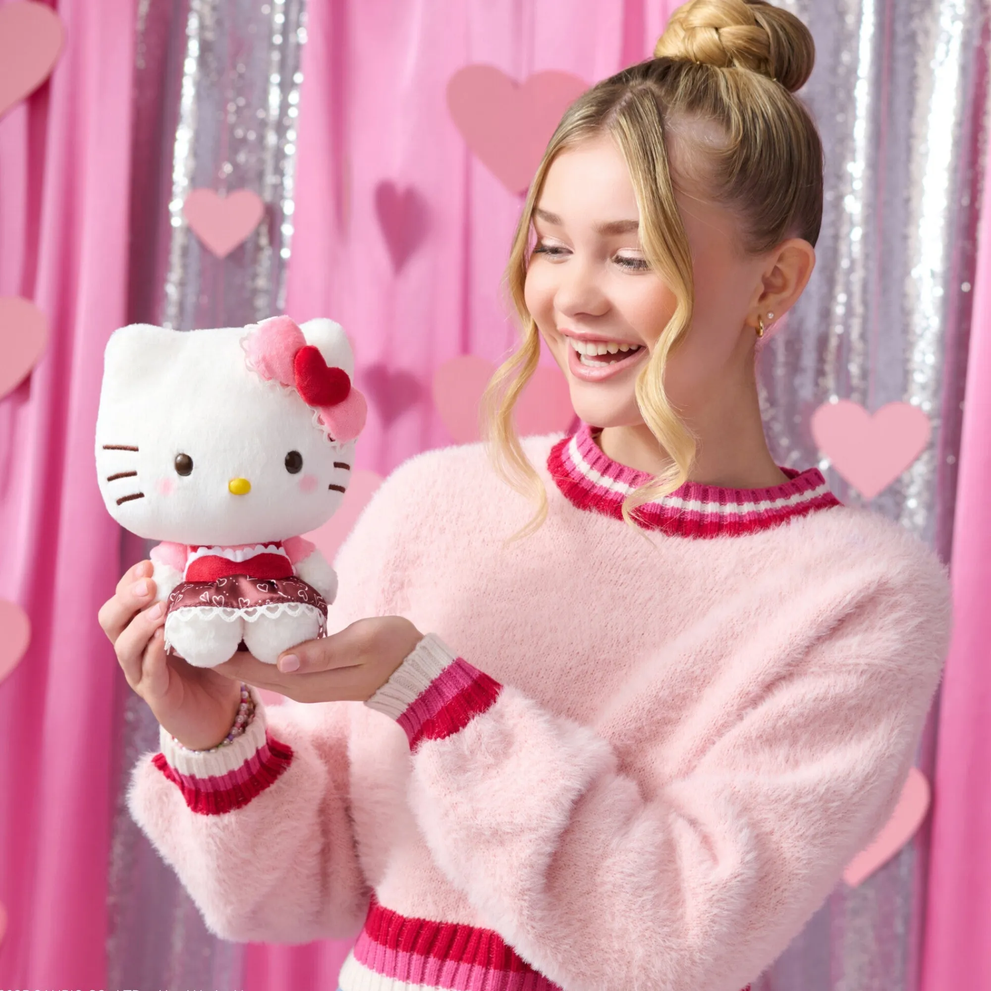 Jazwares Hello Kitty 8" Ultra-Premier Valentine’s Plush (Limited Edition)