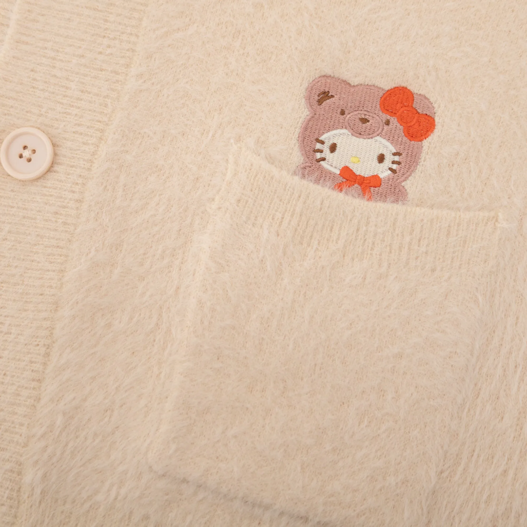 JAPANLA Hello Kitty Cozy Kuma Cardigan