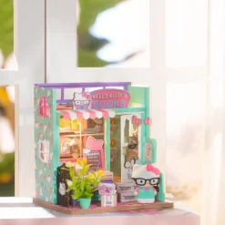 Hands Craft Hello Kitty DIY Miniature Bookstore