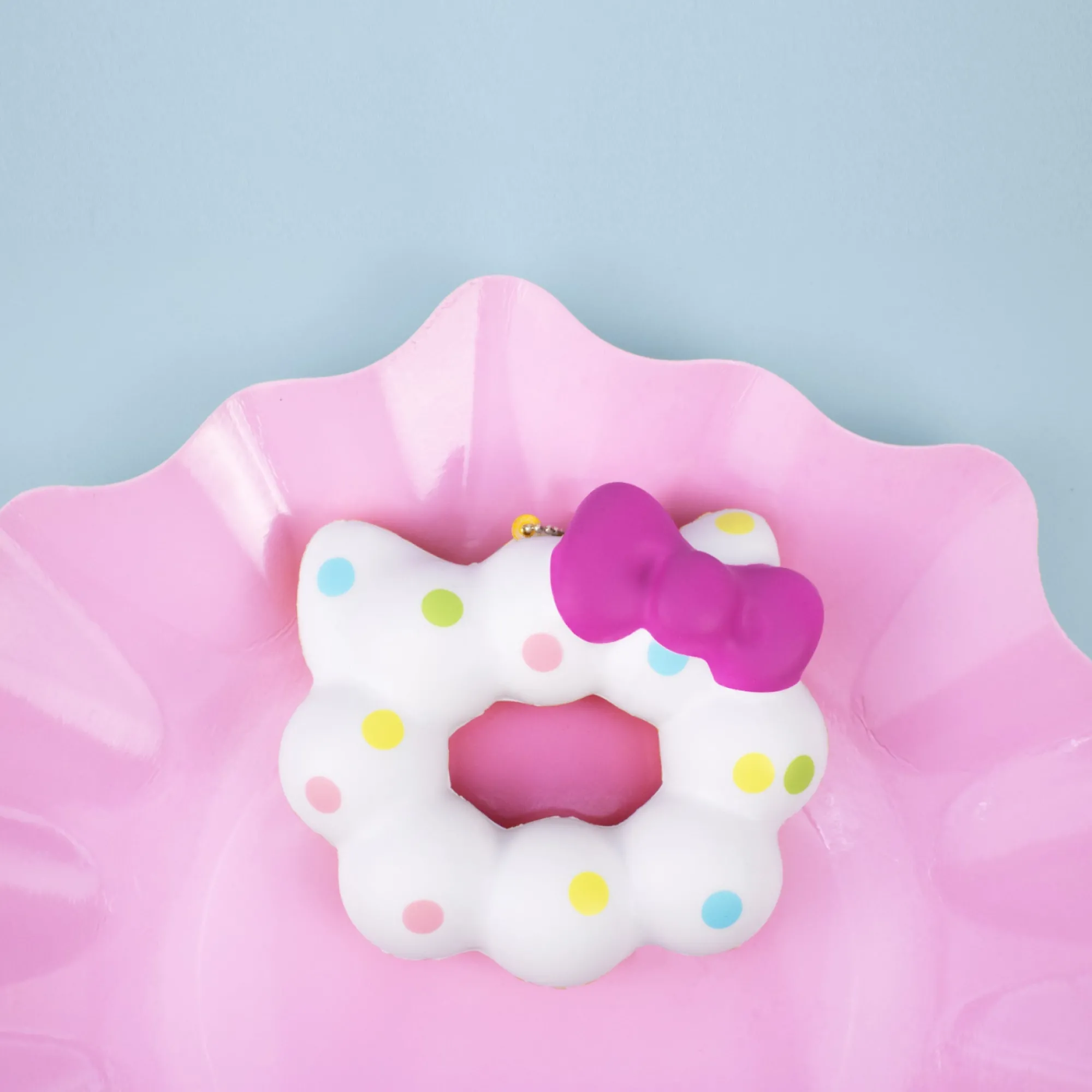 Hamee.com - Hamee US Hello Kitty Mochi Donut Squishy Keychain