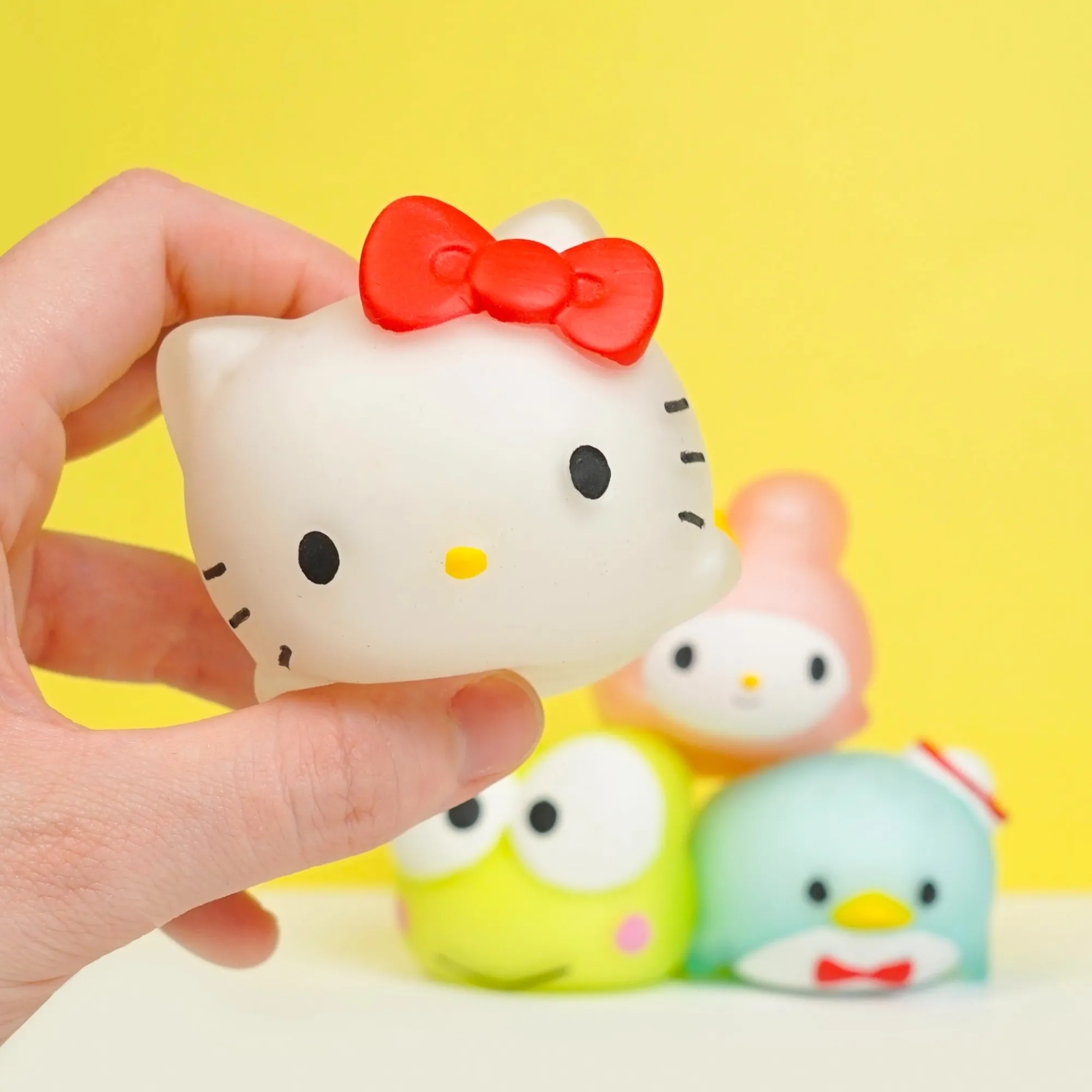 Hamee.com - Hamee US Hello Kitty Mochi SquiSHU (Series 2)
