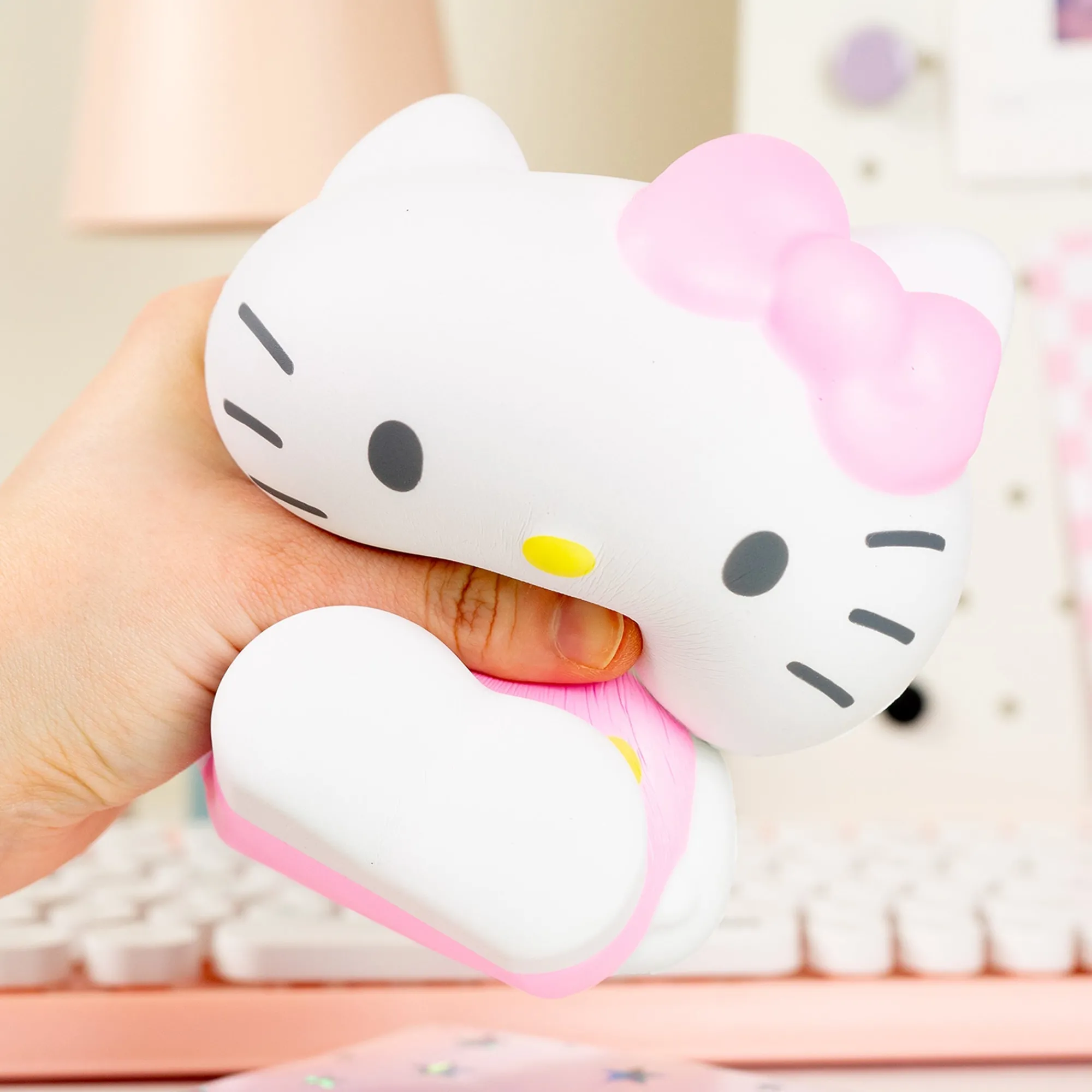 Hamee.com - Hamee US Hello Kitty SquiSHU (Series Buddy 003)