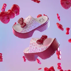 Crocs Hello Kitty x Adult Stomp Slide