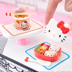 MGA Hello Kitty x 's Miniverse Make It Mini Food Blind Capsule (Series 1)
