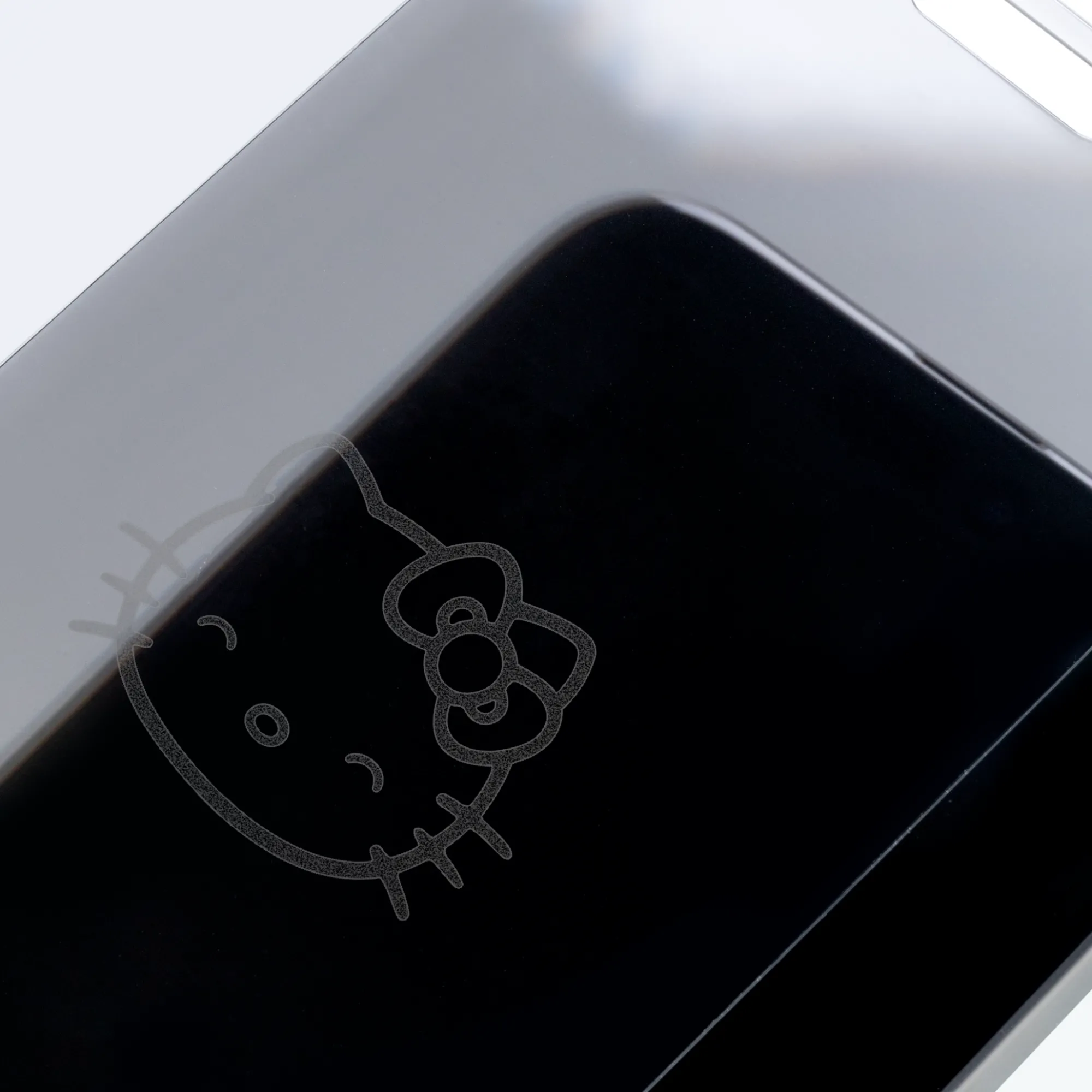 Screen Skinz Hello Kitty x Main Clear Screen Protector