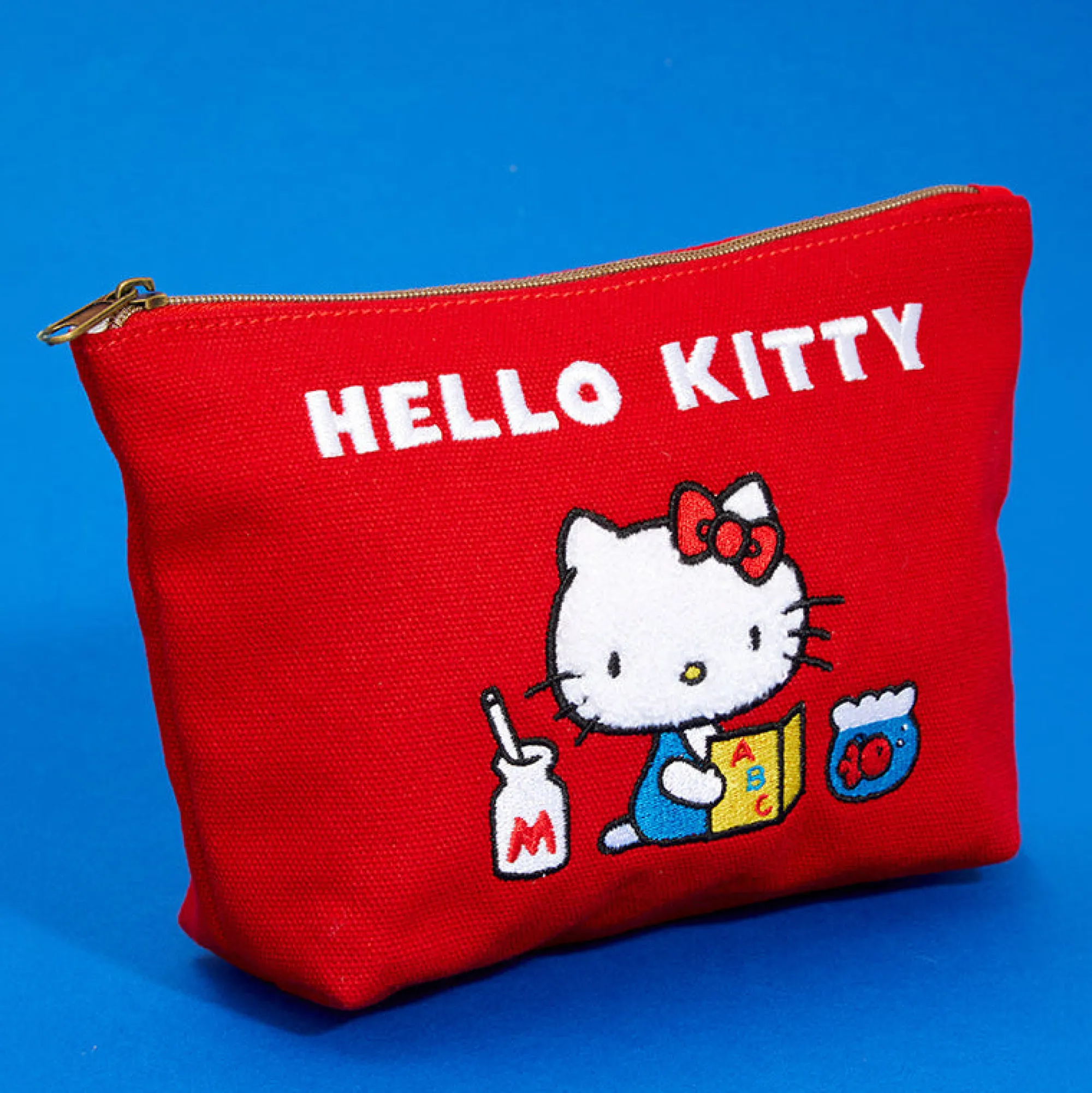 NAKAJIMA CORPORATION Hello Kitty Zipper Pouch (Red Classic Series)