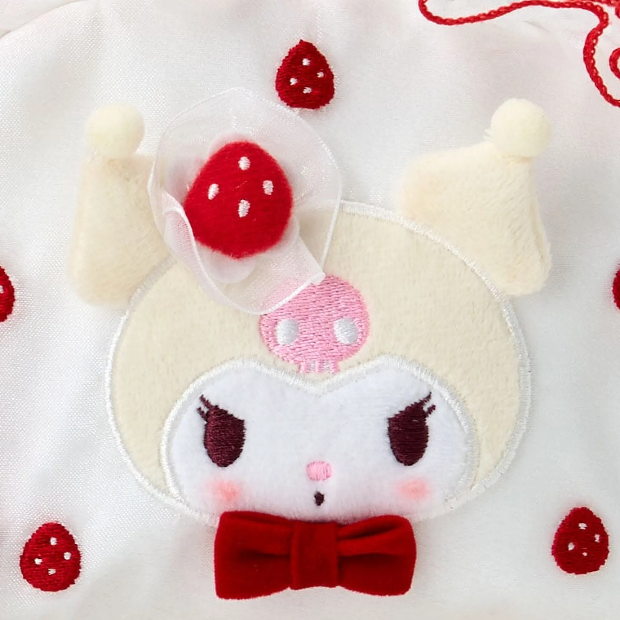 Japan Original Kuromi Mini Zipper Pouch (Sweet Shortcake Series)