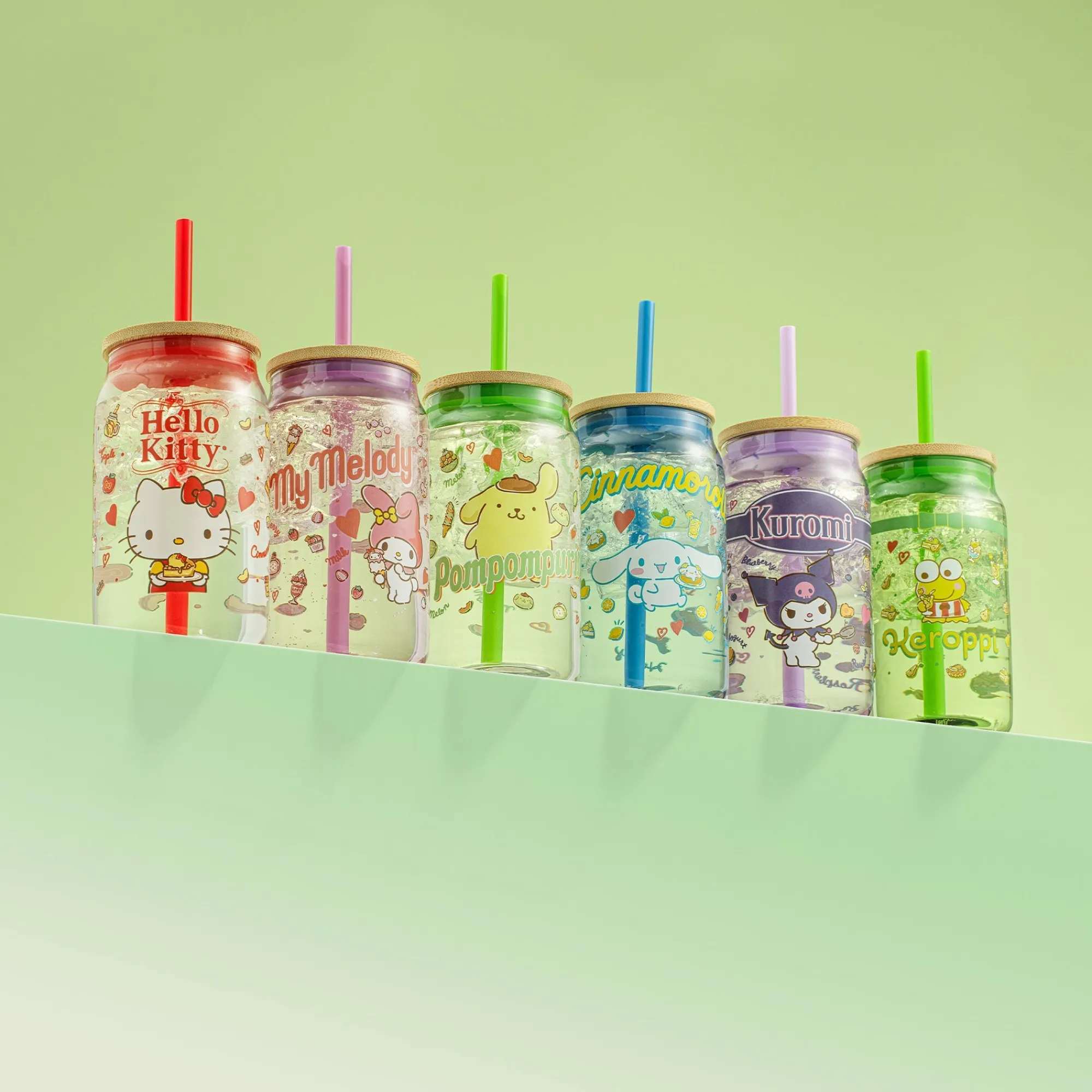 JoyJolt Pompompurin Favorite Flavor Lidded Glass Tumbler